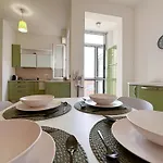 Vista Ghirlandina - Attico Sul Tetto Del Centro Al Settimo Piano * Modena
