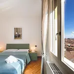 Apartament Vista Ghirlandina - Attico Sul Tetto Del Centro Al Settimo Piano *