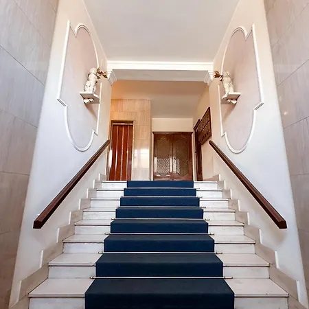 Apartament Vista Ghirlandina - Attico Sul Tetto Del Centro Al Settimo Piano